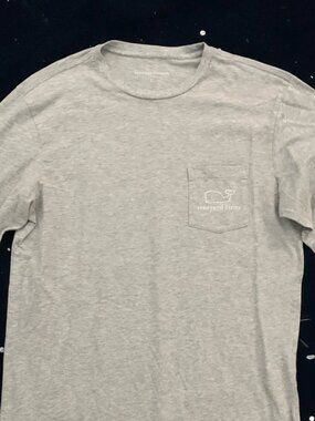 Vineyard Vines Men's Heather Gray Long-Sleeve Pocket Tee